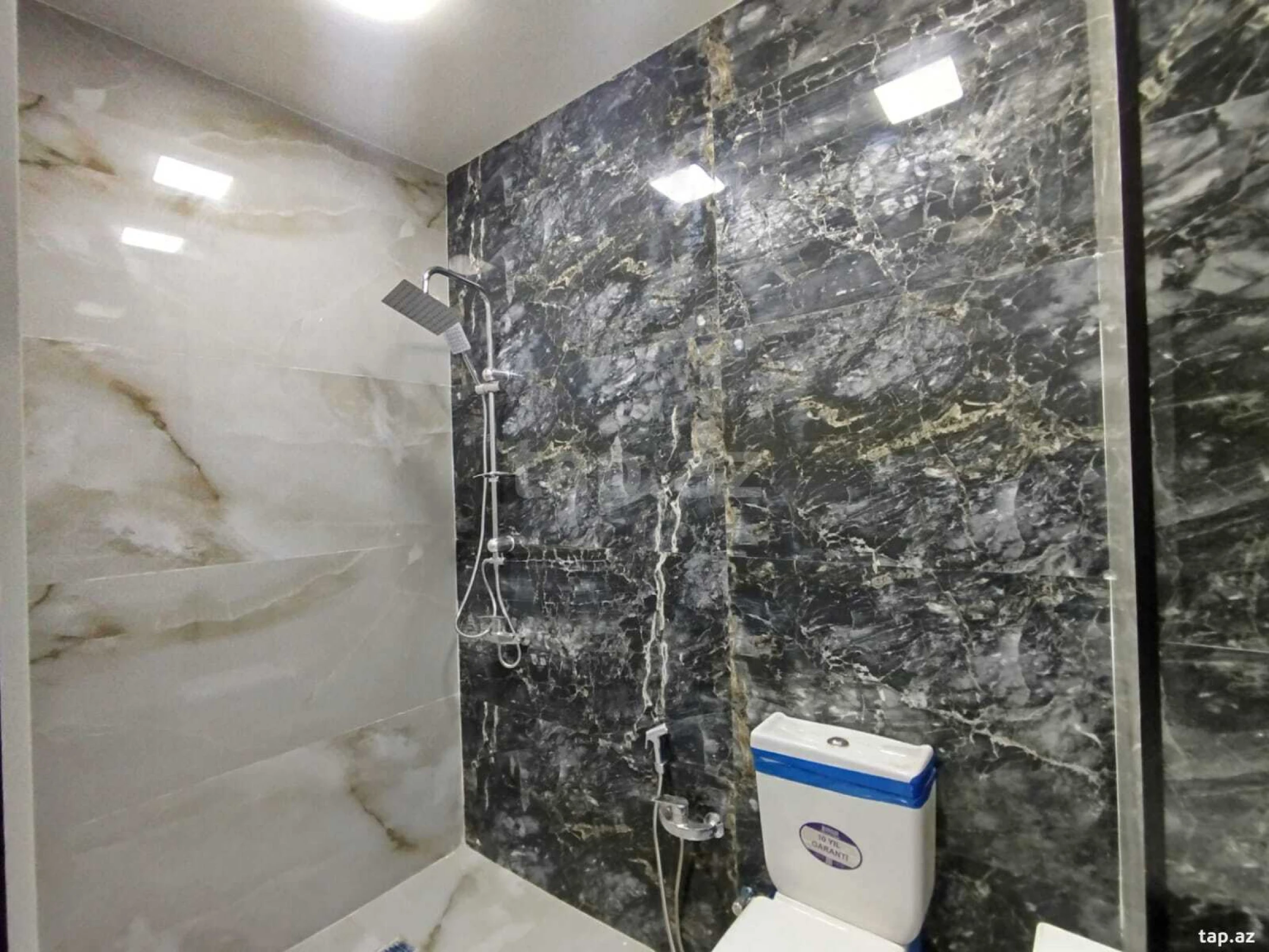 Satılır 2 otaqlı yeni tikili 58 m²