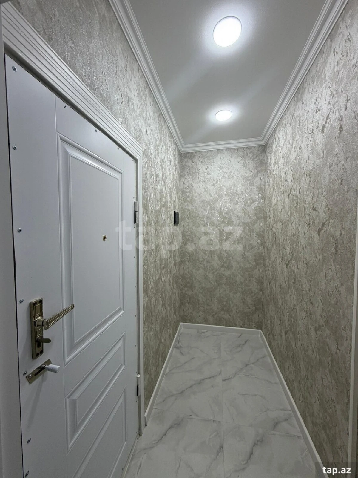 Satılır 2 otaqlı mənzil 35 m²