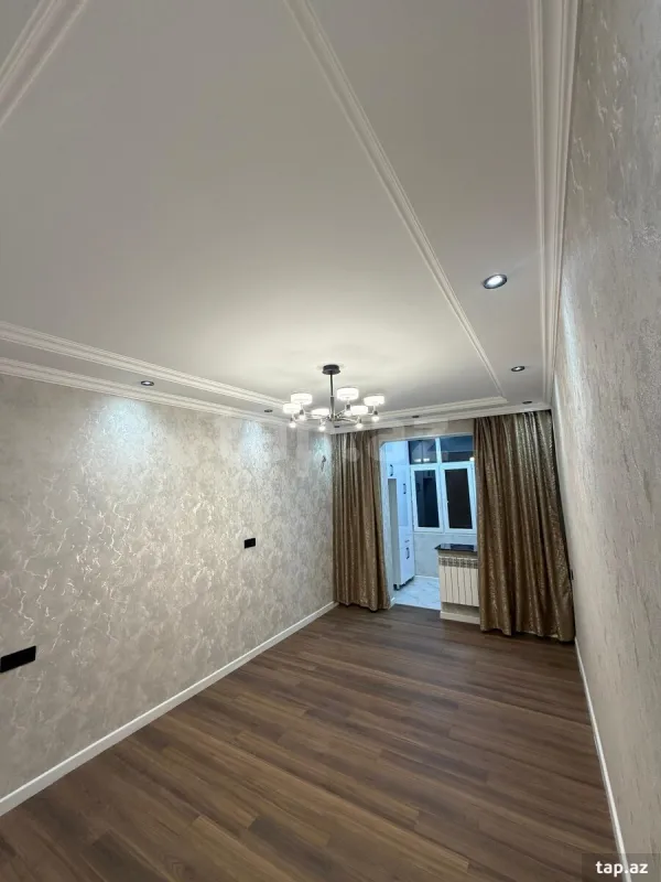 Satılır 2 otaqlı mənzil 35 m²
