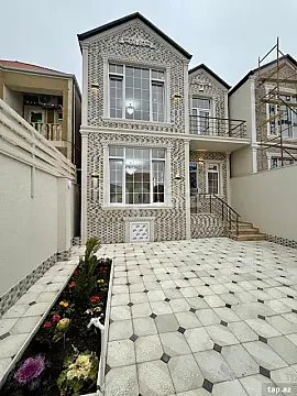 Satılır 5 otaqlı həyət evi 180 m² — Bakı 5 otaq 180.00 m²