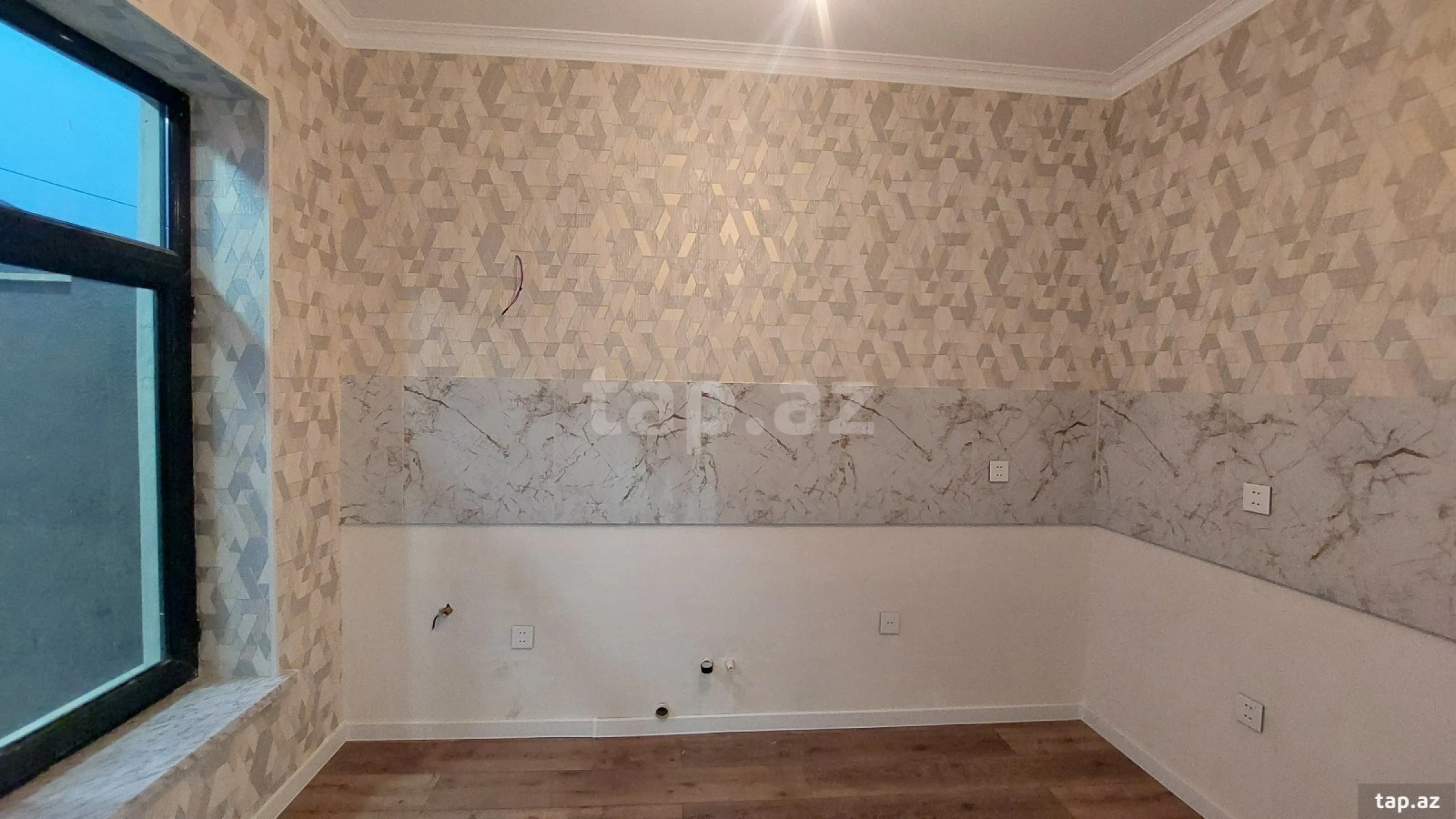 Satılır 4 otaqlı həyət evi