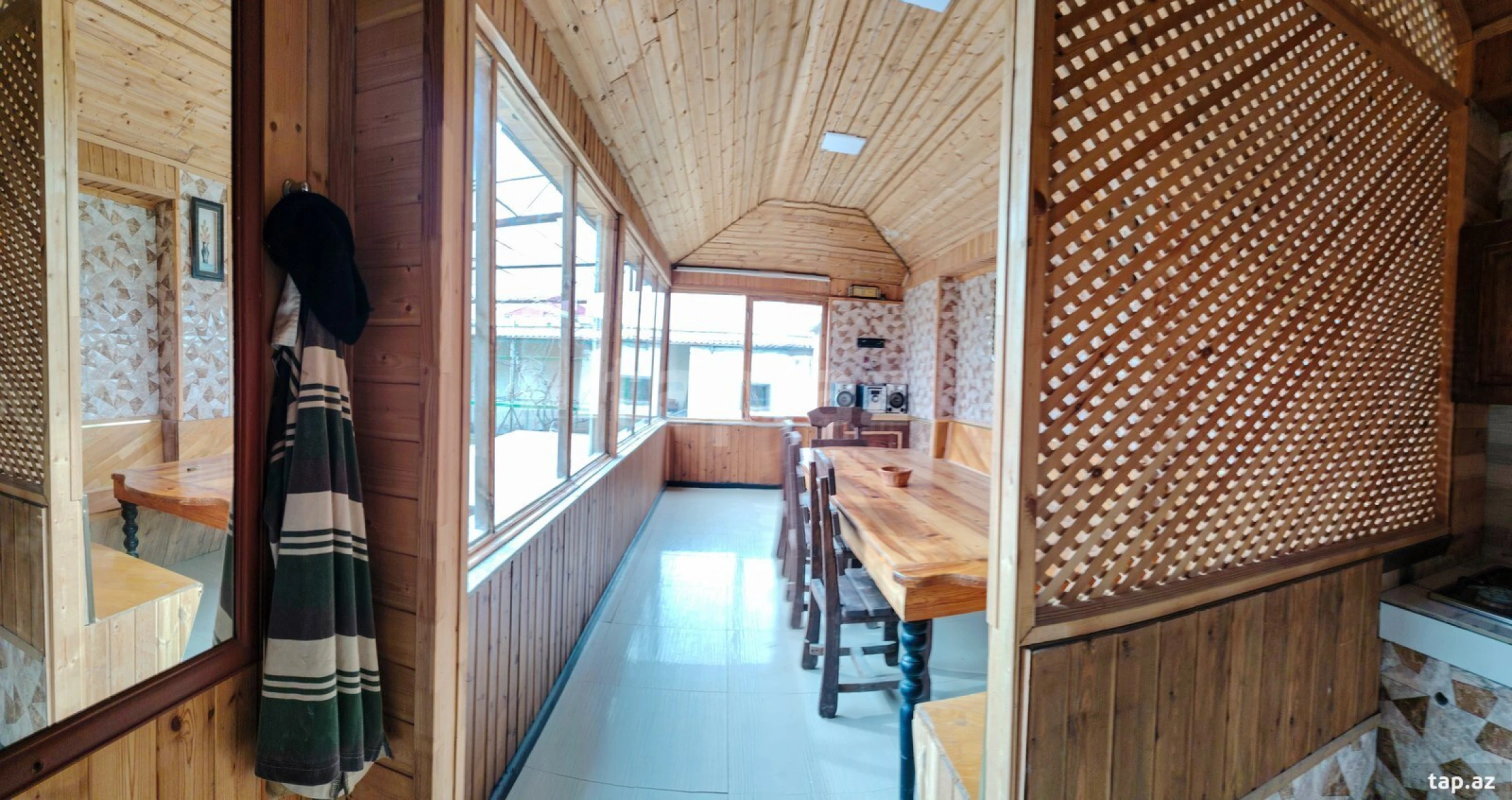 Satılır 4 otaqlı həyət evi