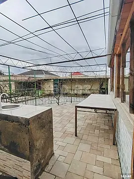 Satılır 4 otaqlı həyət evi