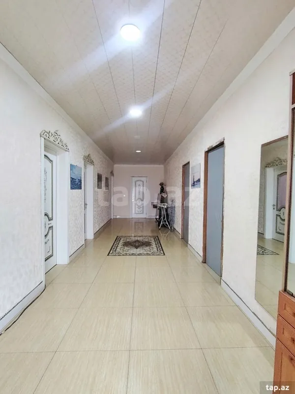 Satılır 4 otaqlı həyət evi