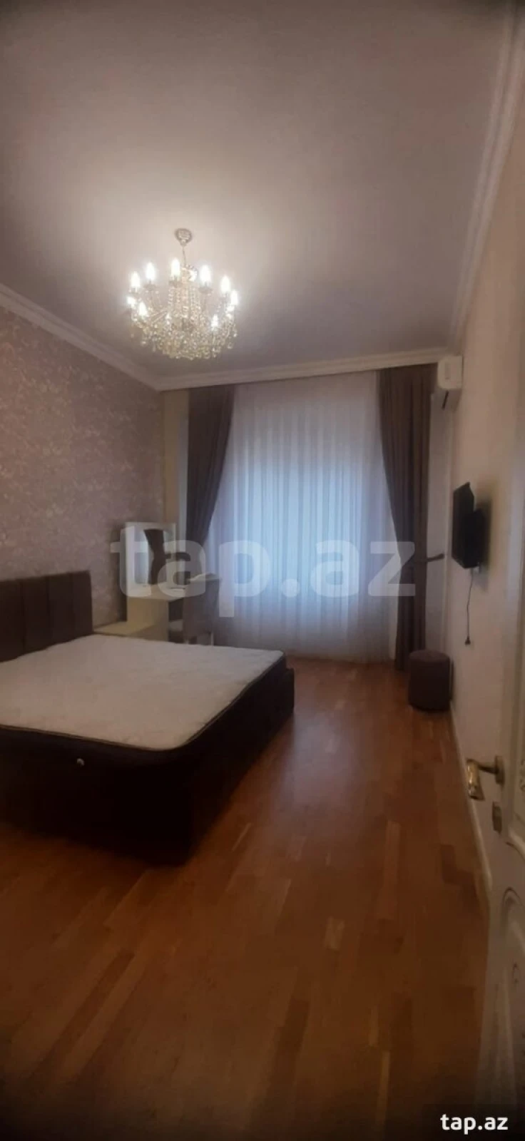 Kirayə verilir 4 otaqlı yeni tikili 140.2 m²