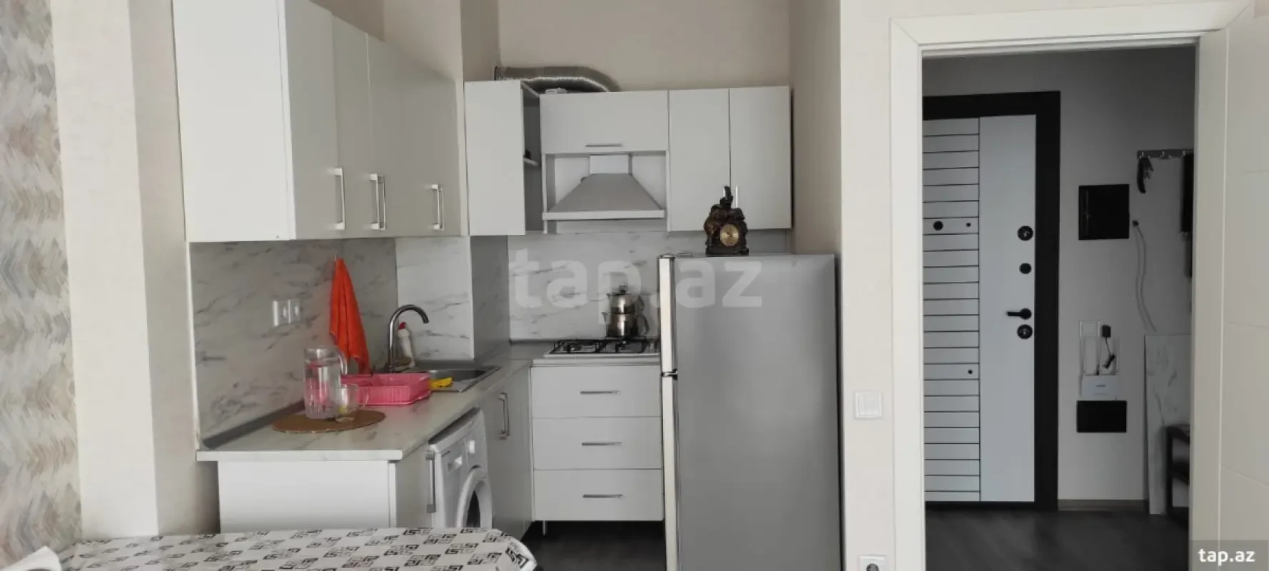 Kirayə verilir 2 otaqlı yeni tikili 50 m²