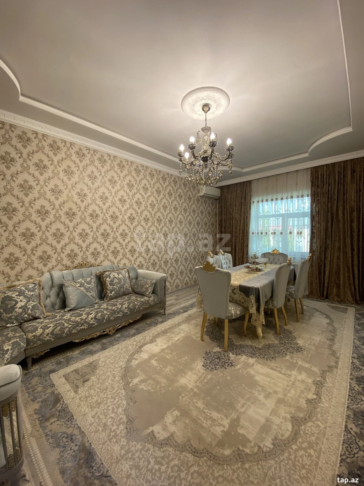 Satılır 4 otaqlı həyət evi