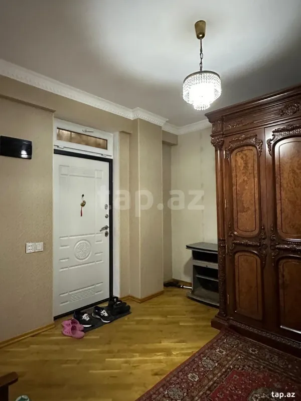 Kirayə verilir 2 otaqlı yeni tikili 50 m²