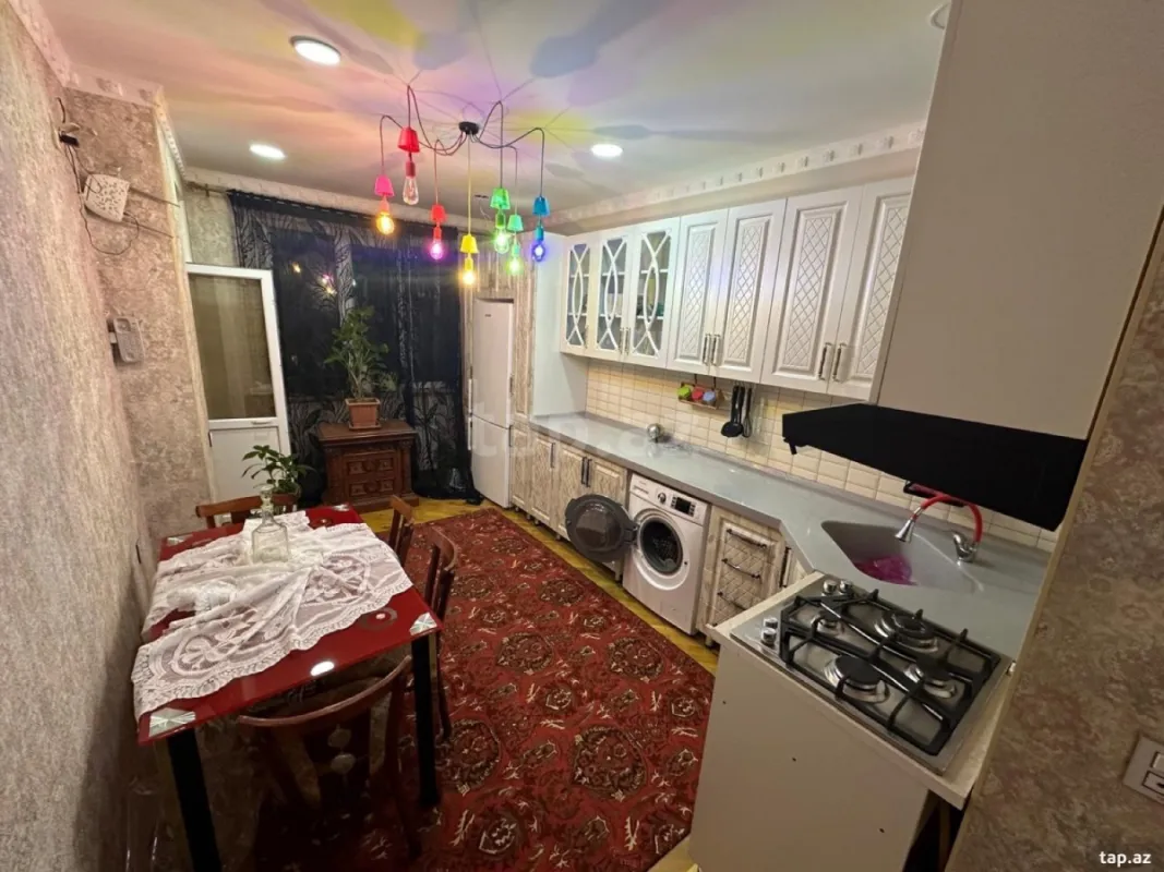 Kirayə verilir 2 otaqlı yeni tikili 50 m²