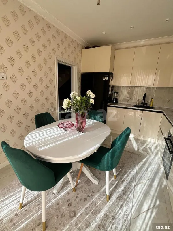 Satılır 5 otaqlı həyət evi 120 m²