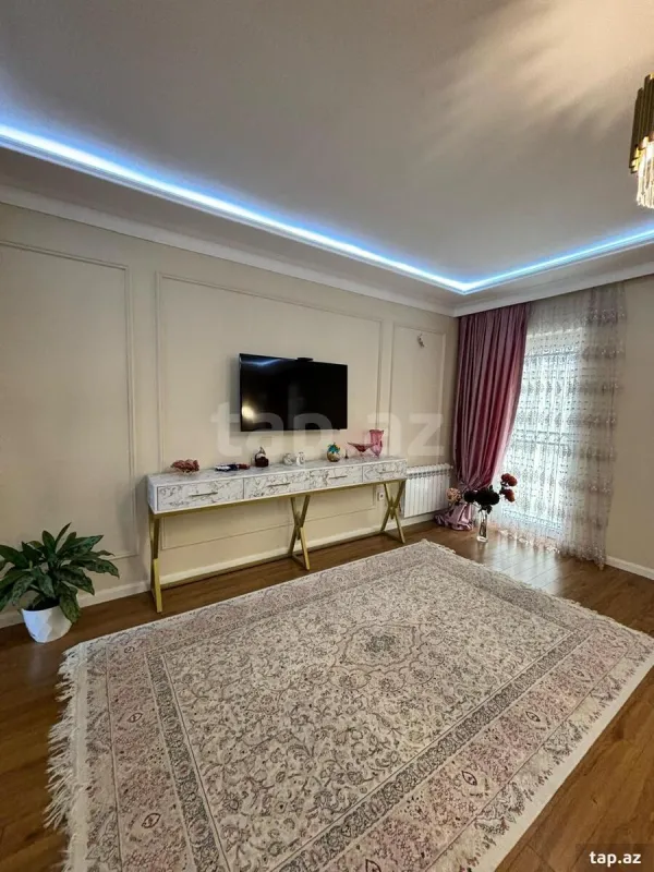 Satılır 5 otaqlı həyət evi 120 m²