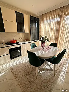 Satılır 5 otaqlı həyət evi 120 m²