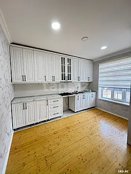 Satılır 6 otaqlı həyət evi