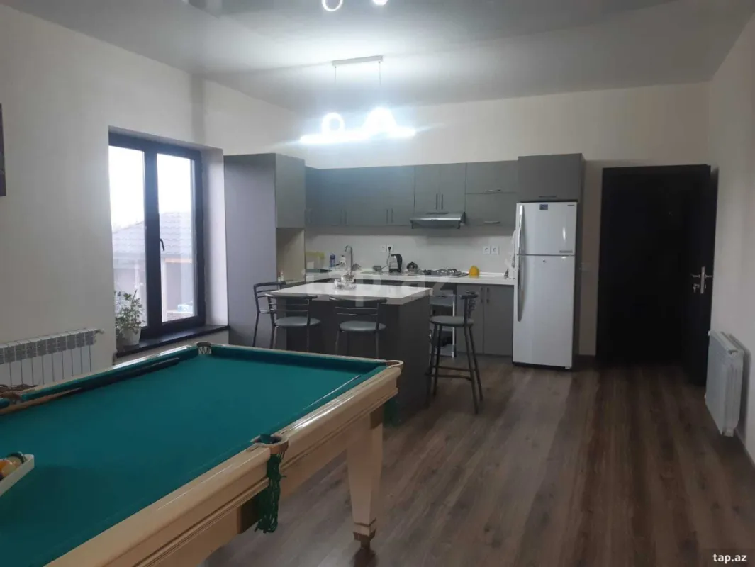 Satılır 4 otaqlı həyət evi