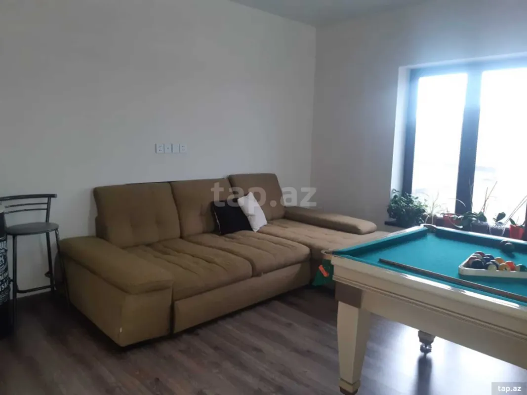 Satılır 4 otaqlı həyət evi