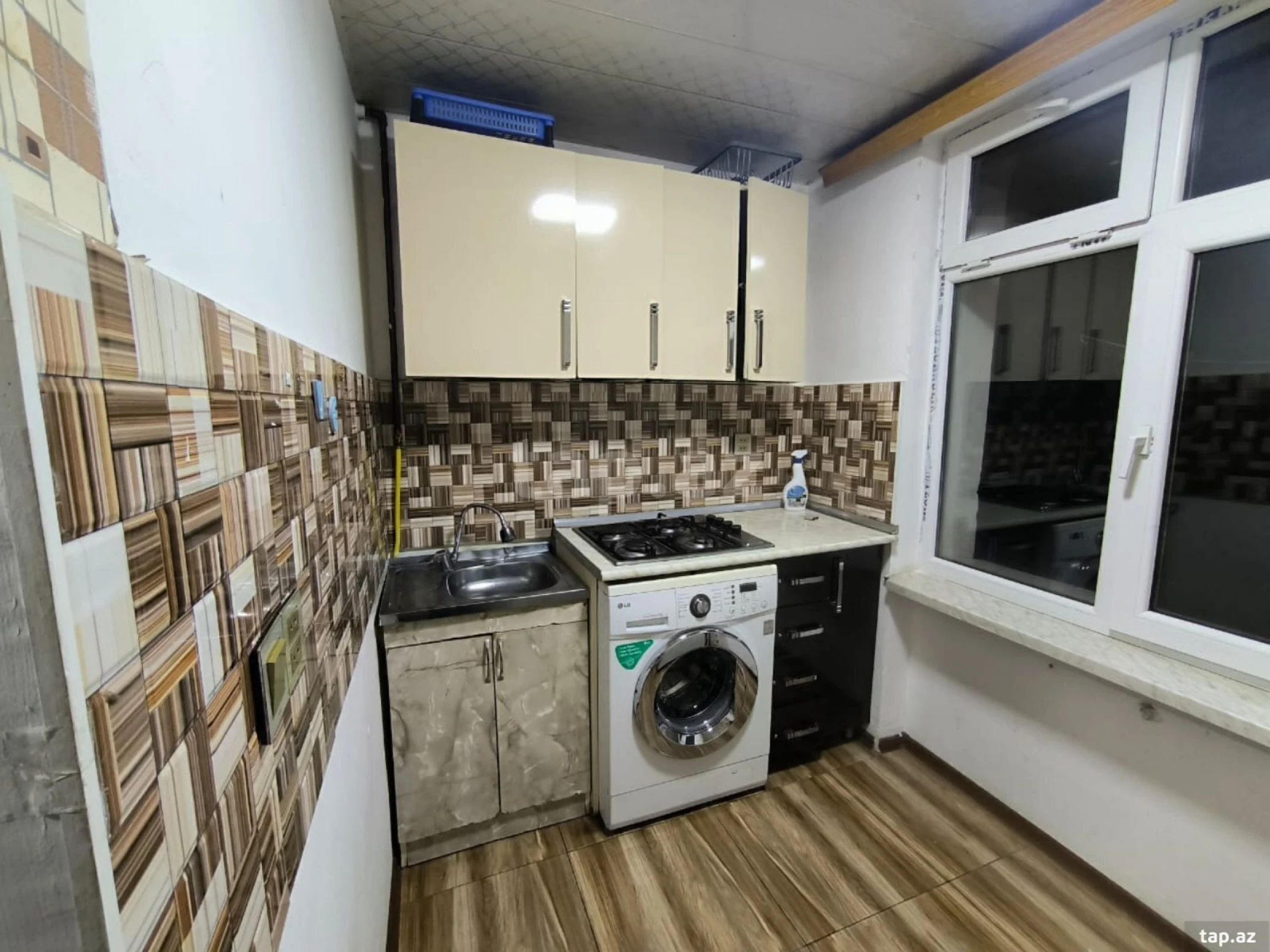 Kirayə verilir 1 otaqlı mənzil 45 m²