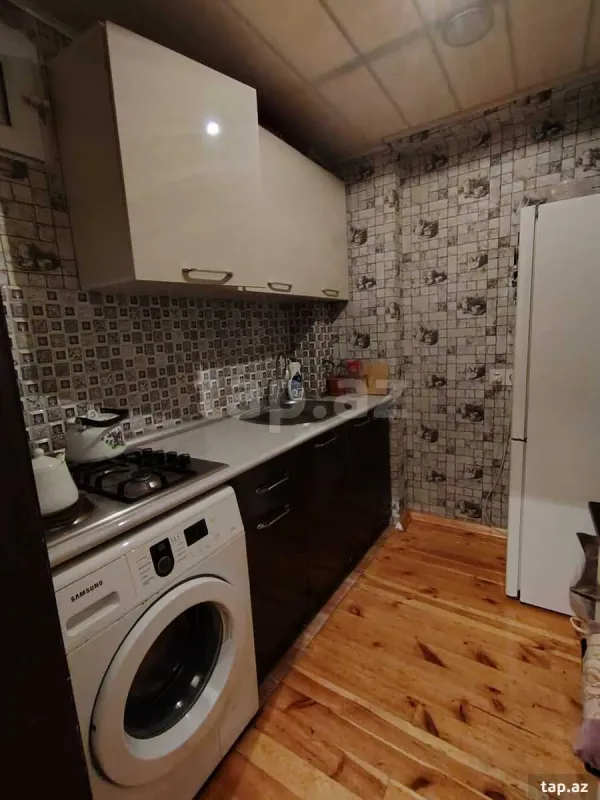 Satılır 2 otaqlı mənzil 43 m²