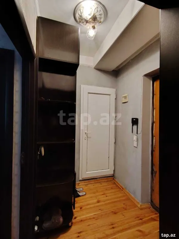 Satılır 2 otaqlı mənzil 43 m²