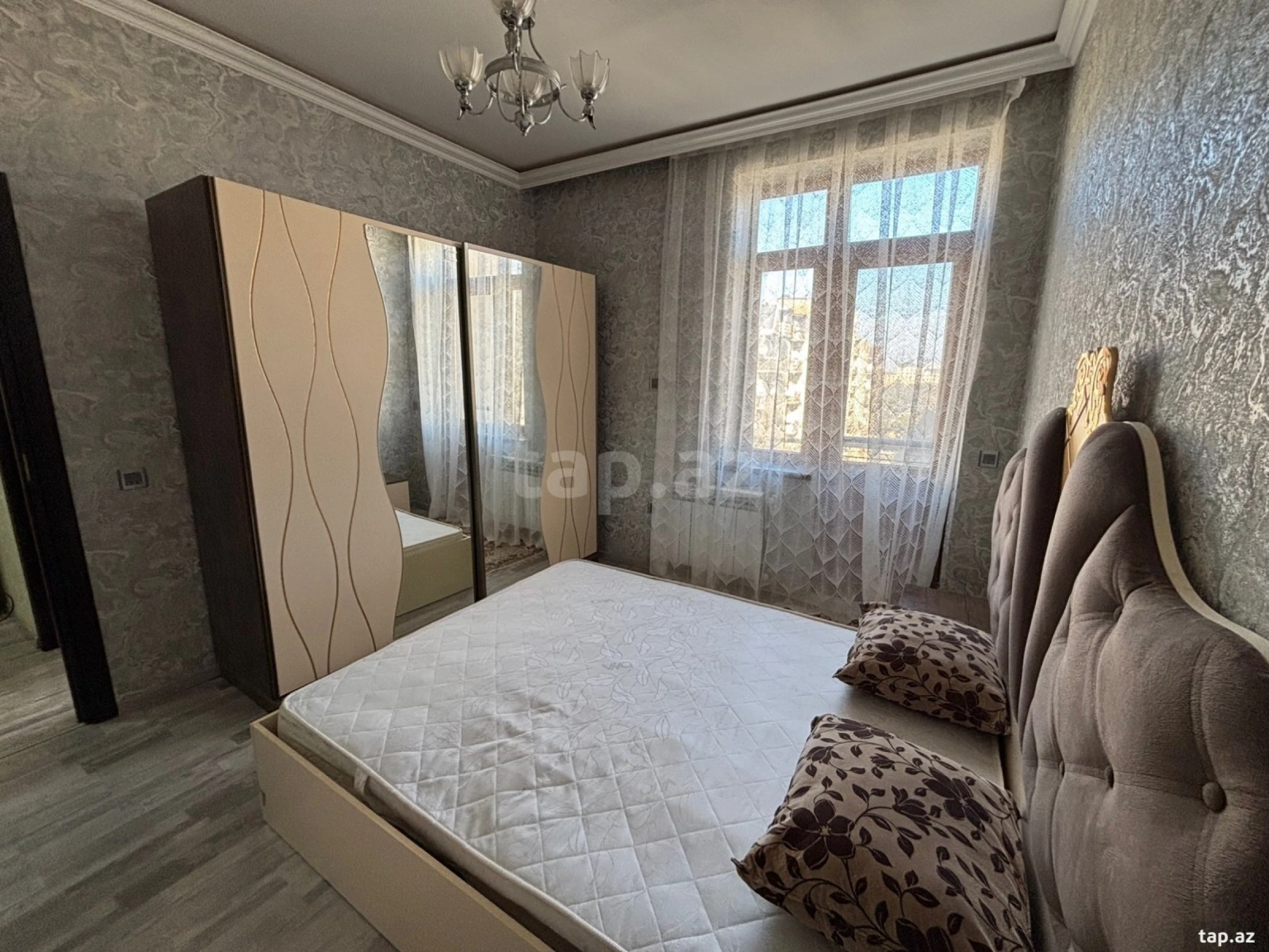 Kirayə verilir 3 otaqlı yeni tikili 58 m²