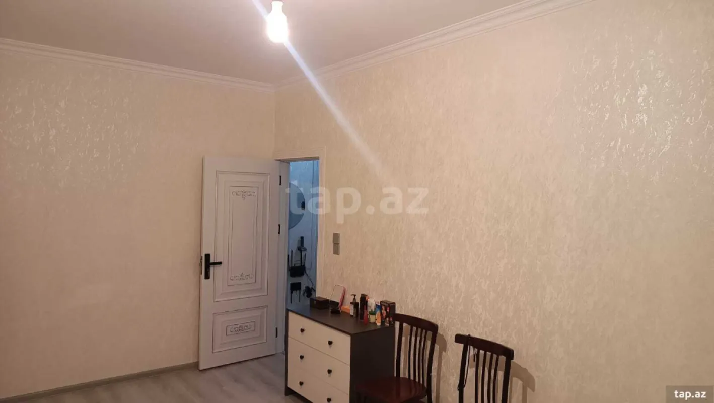 Satılır 3 otaqlı mənzil 80 m²