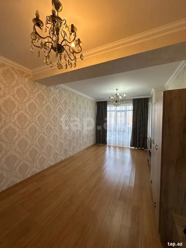 Satılır 2 otaqlı yeni tikili 80 m²