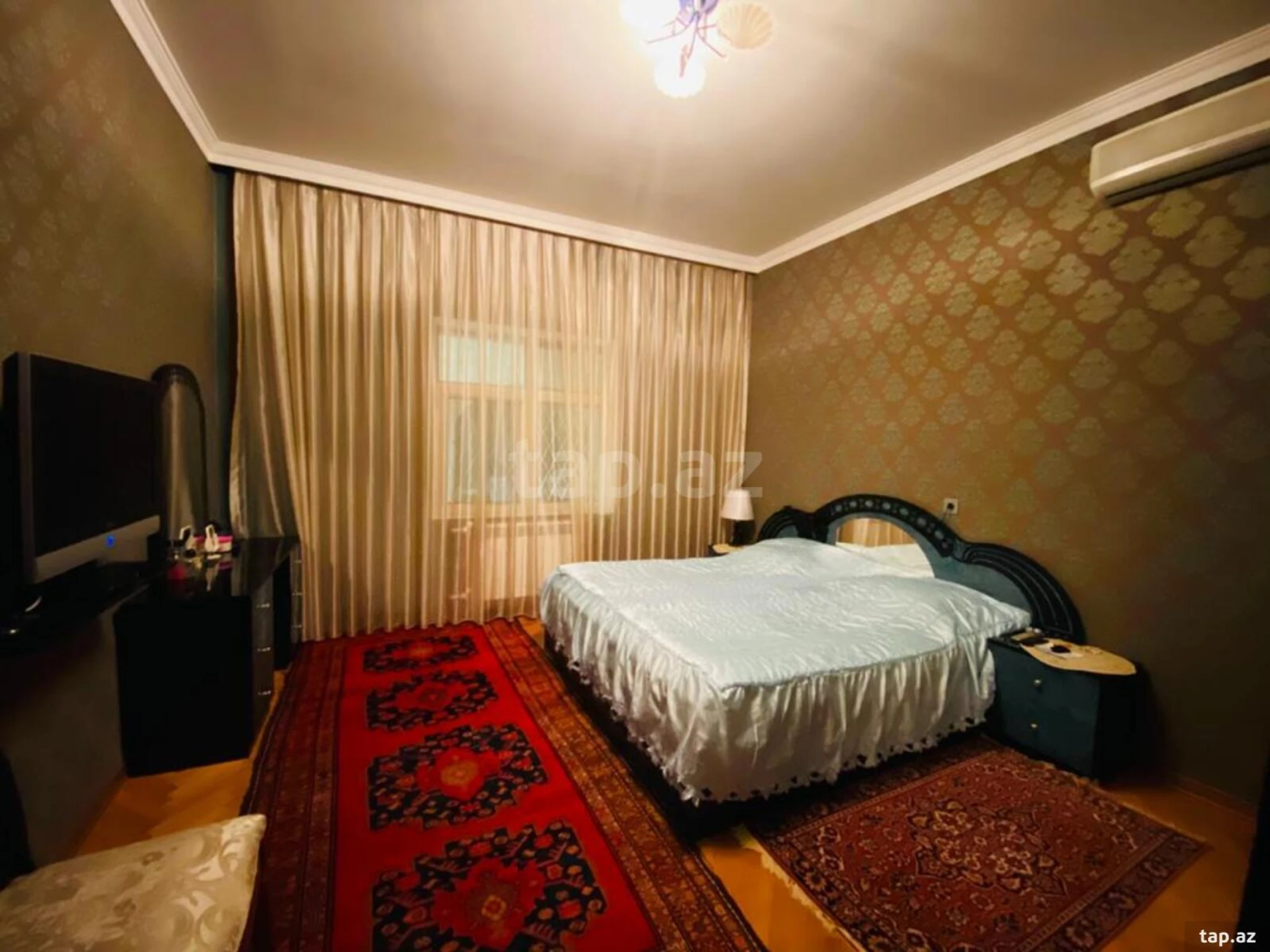 Satılır 4 otaqlı həyət evi