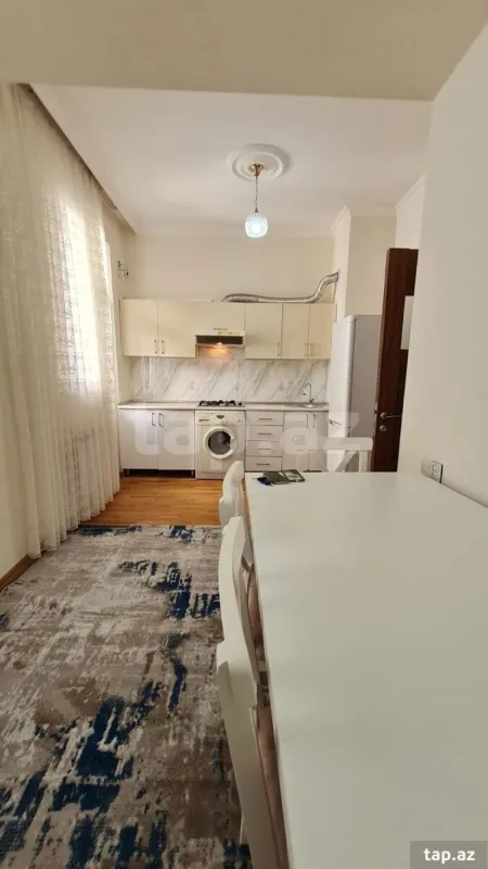 Satılır 2 otaqlı yeni tikili 45 m²