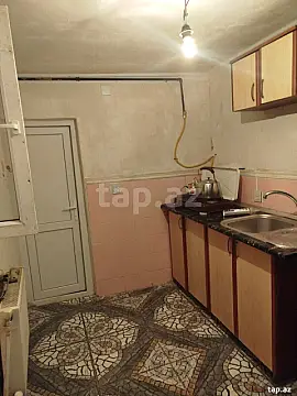 Kirayə verilir 3 otaqlı həyət evi