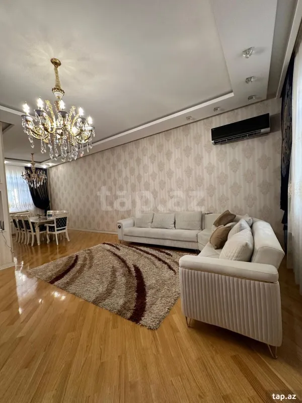 Satılır 6 otaqlı həyət evi