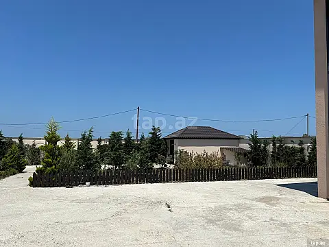Kirayə verilir 5 otaqlı həyət evi