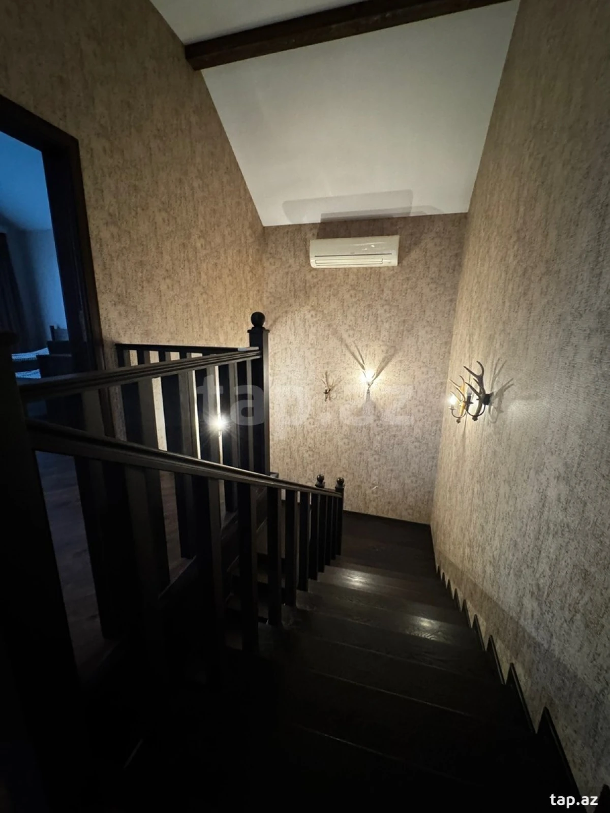 Kirayə verilir 5 otaqlı həyət evi