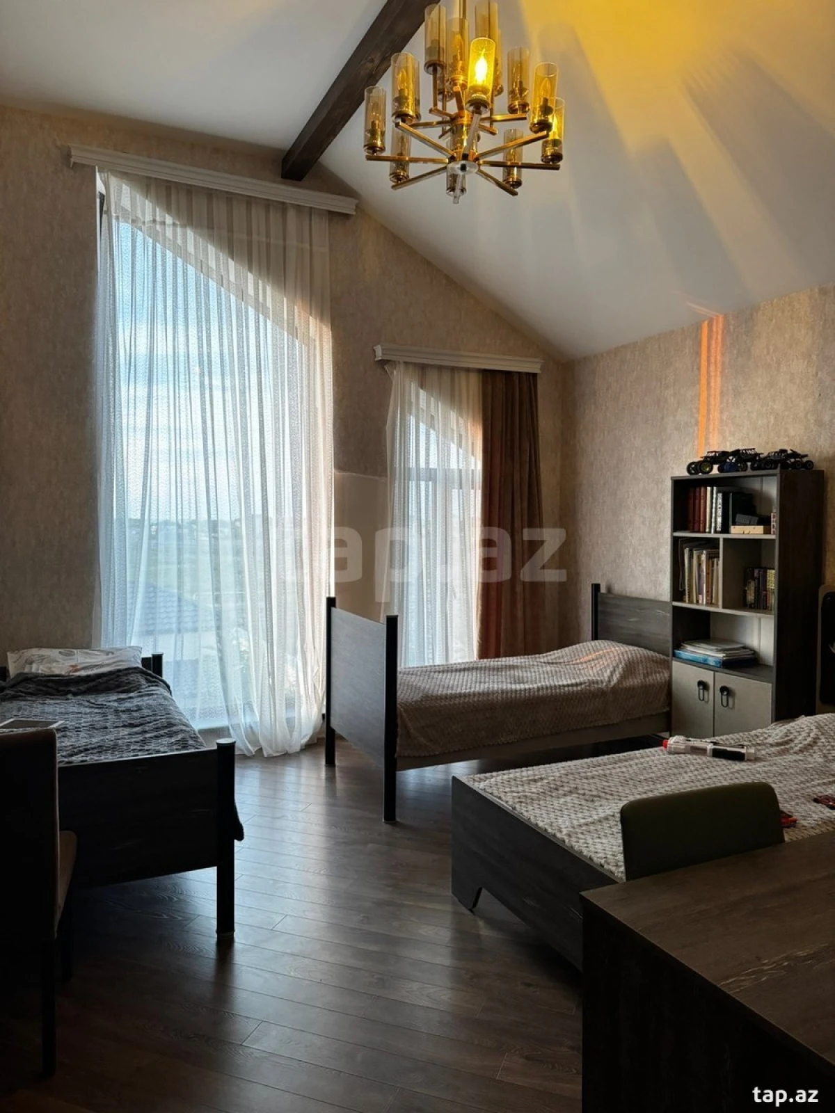 Kirayə verilir 5 otaqlı həyət evi