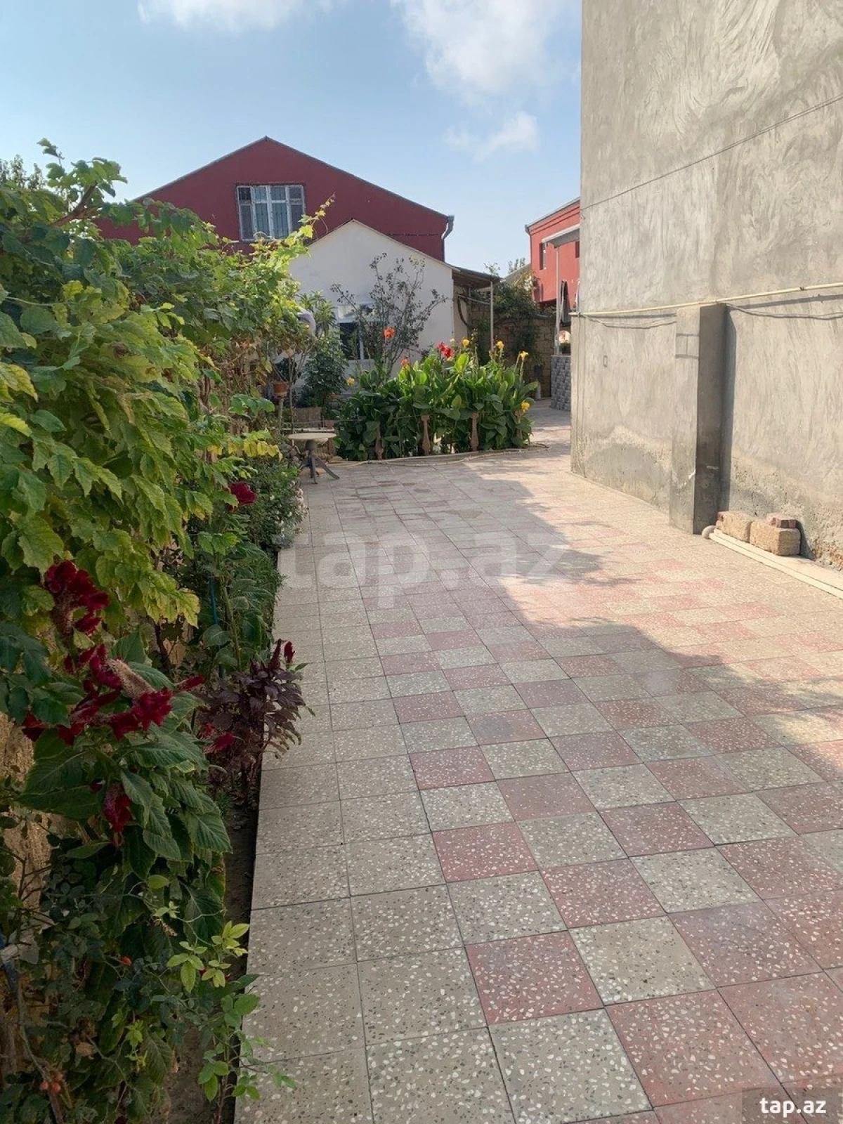 Satılır 3 otaqlı həyət evi 120 m²