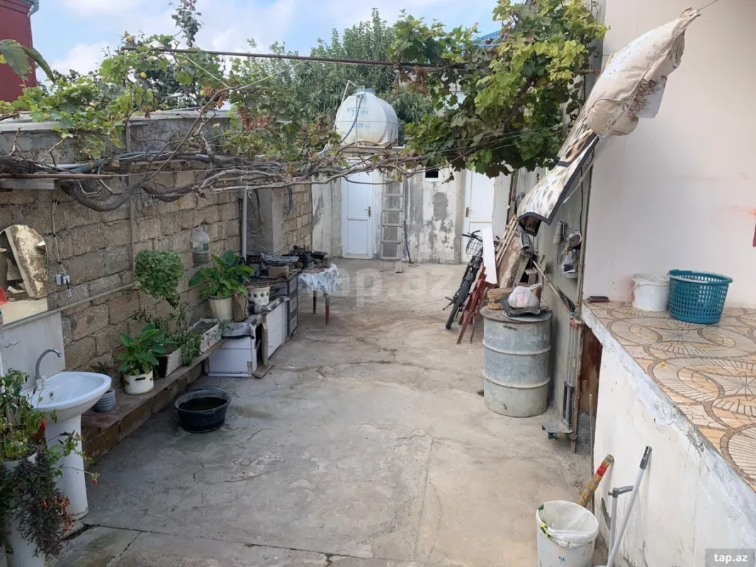 Satılır 3 otaqlı həyət evi 120 m²