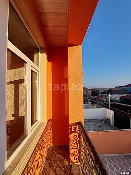 Satılır 4 otaqlı həyət evi