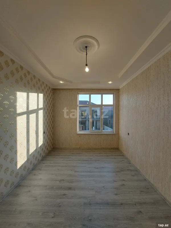 Satılır 4 otaqlı həyət evi