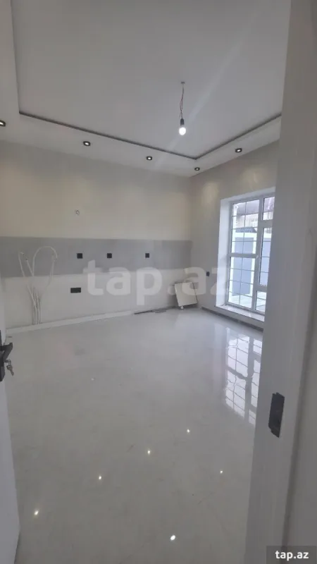 Satılır 4 otaqlı həyət evi 120 m²