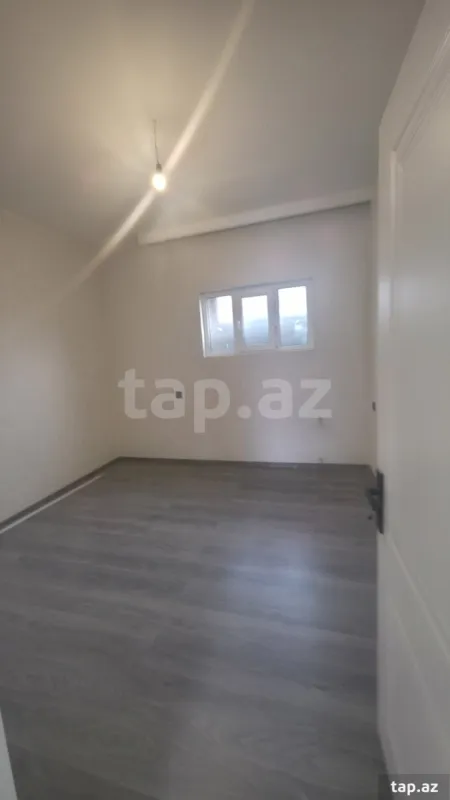 Satılır 4 otaqlı həyət evi 120 m²