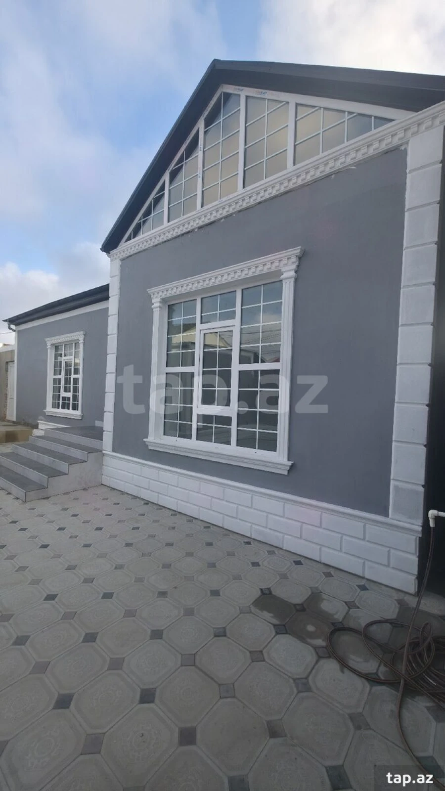 Satılır 4 otaqlı həyət evi 120 m²