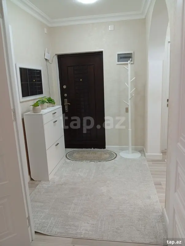 Satılır 3 otaqlı mənzil 68.6 m²