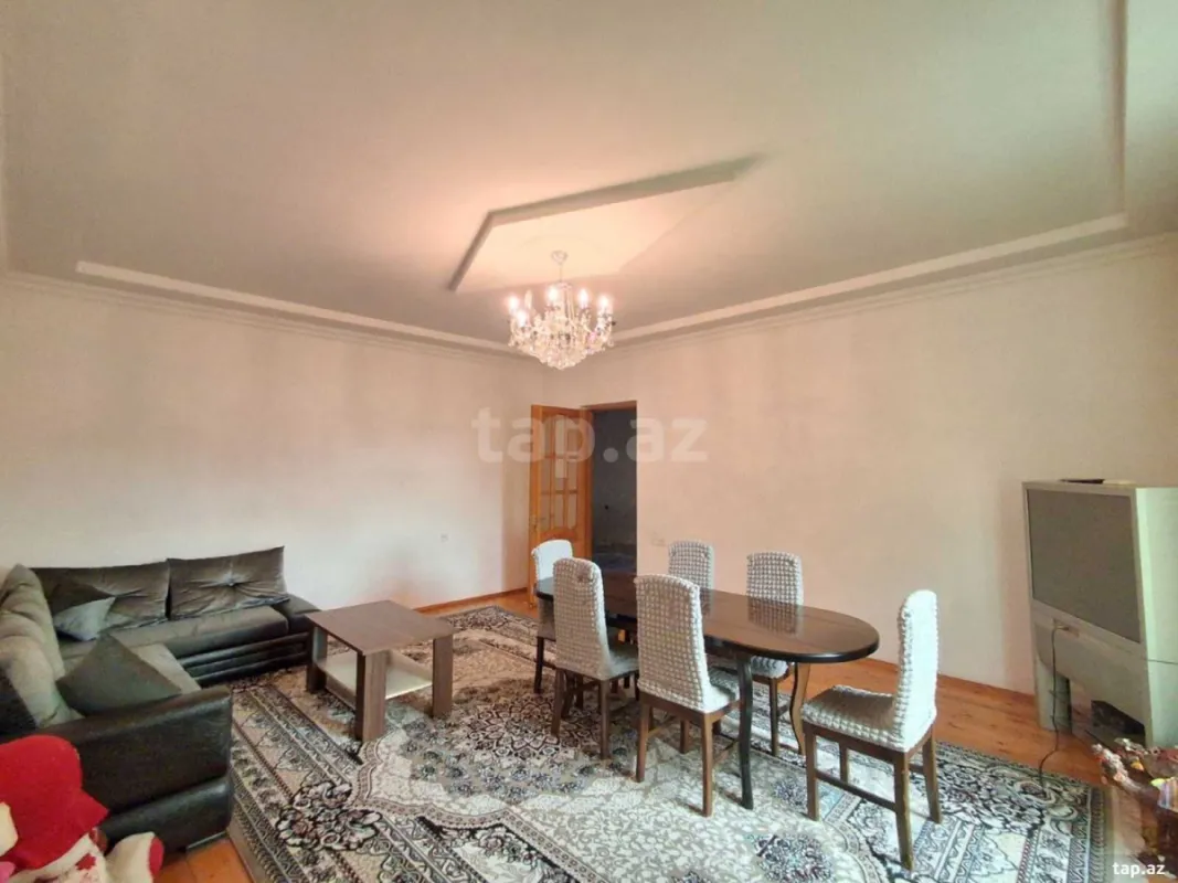 Kirayə verilir 4 otaqlı həyət evi