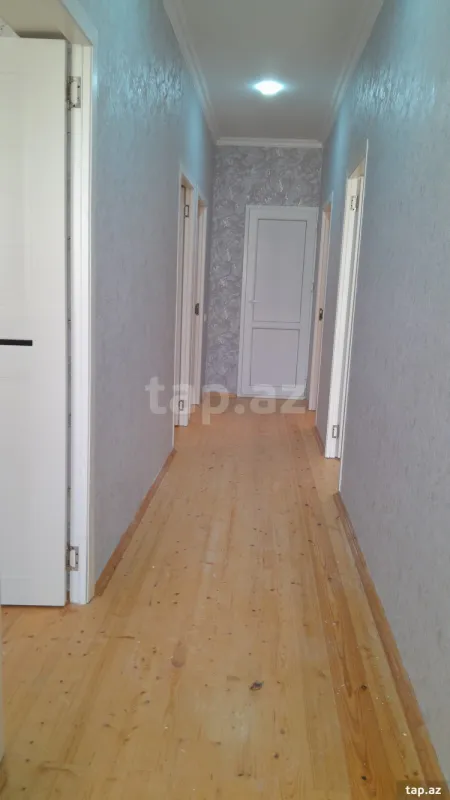 Satılır 4 otaqlı həyət evi