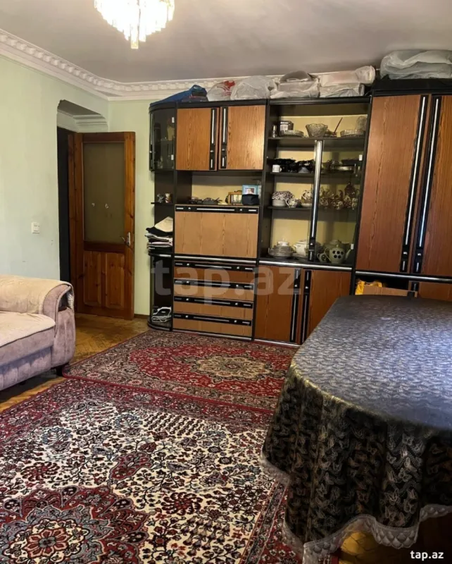 Satılır 2 otaqlı mənzil 52 m²