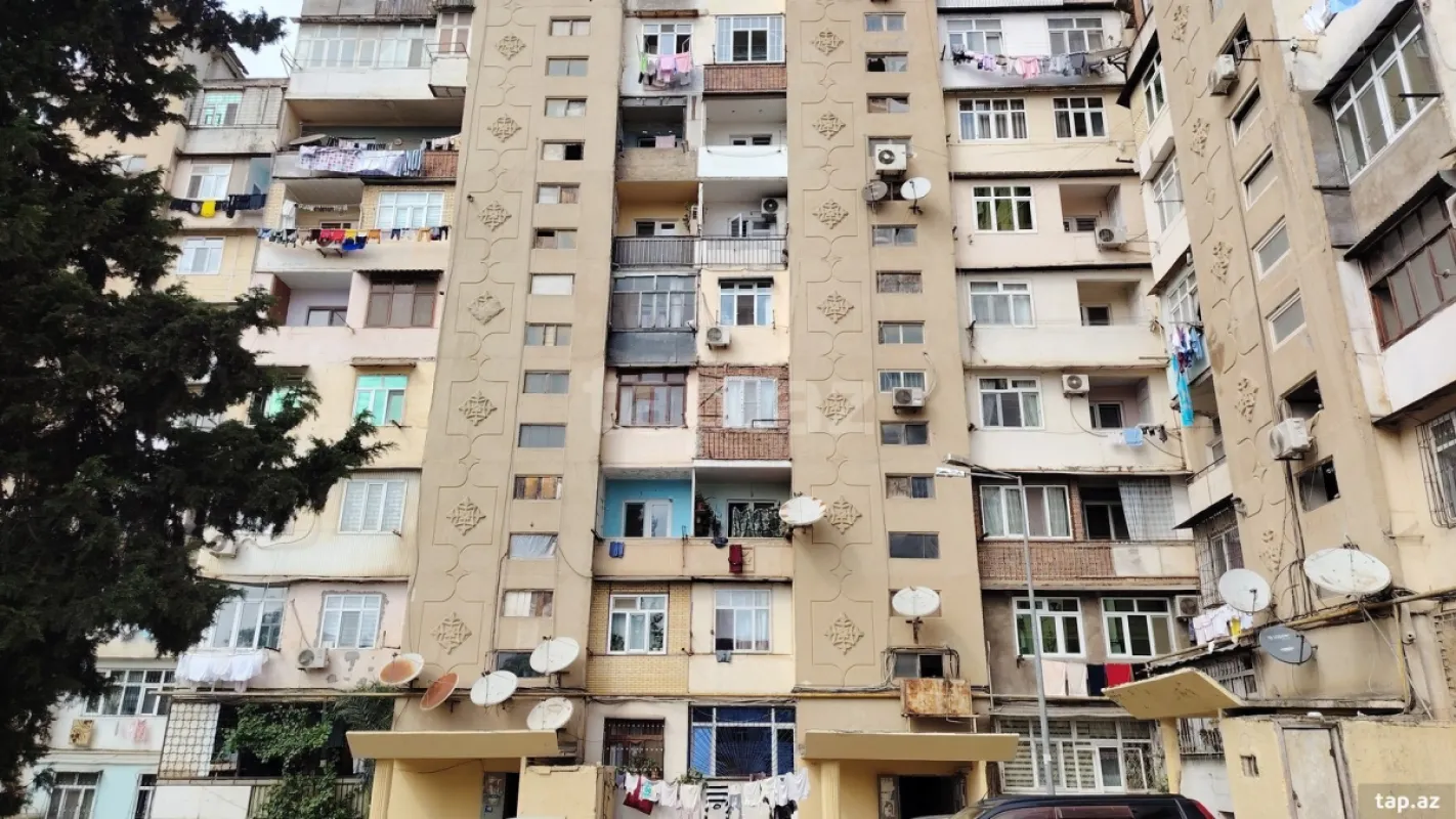 Satılır 2 otaqlı mənzil 64 m²