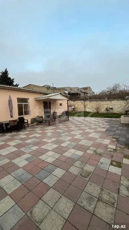 Satılır 3 otaqlı həyət evi