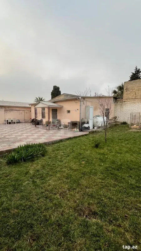 Satılır 3 otaqlı həyət evi