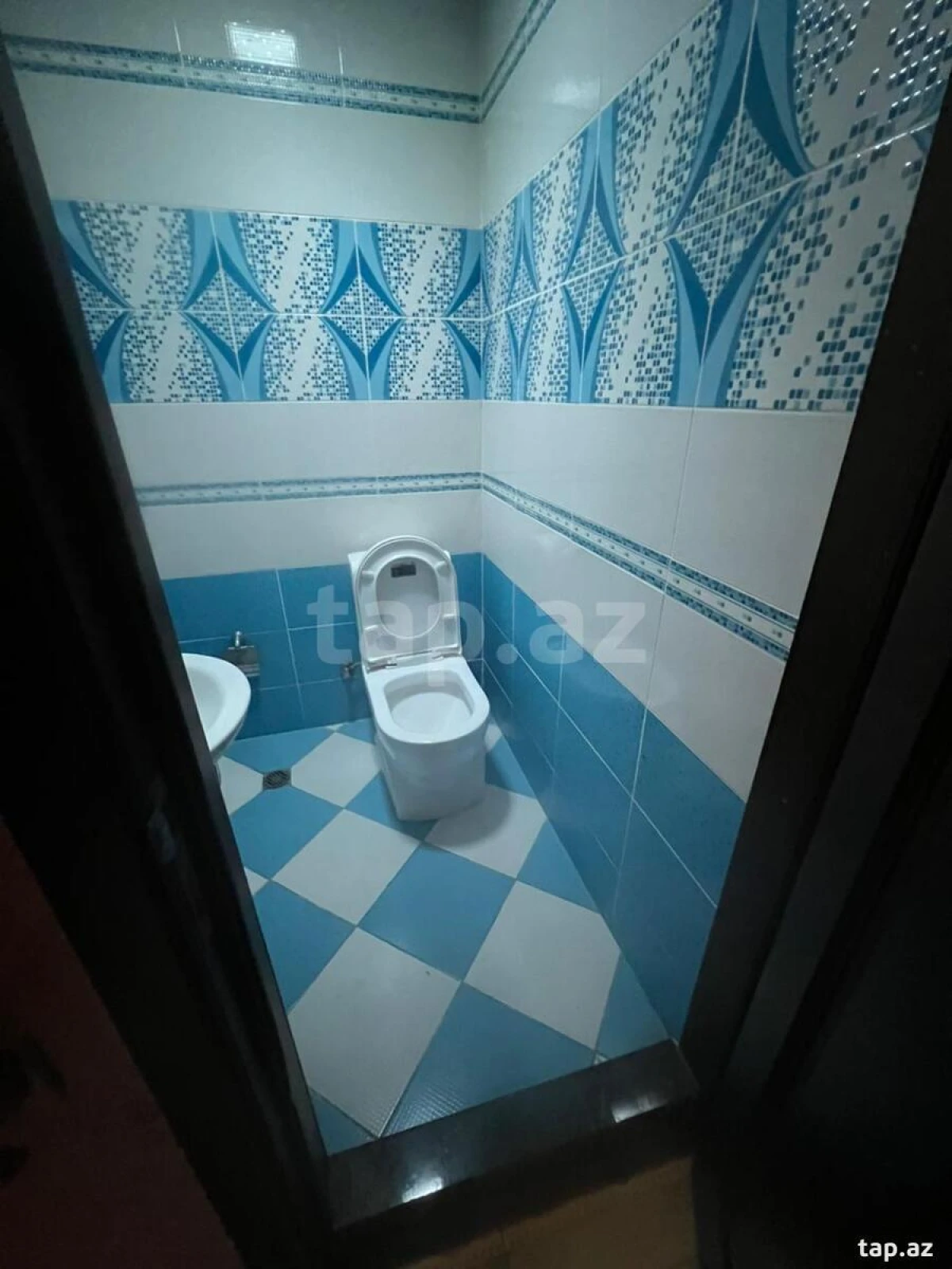 Kirayə verilir 2 otaqlı yeni tikili 90 m²