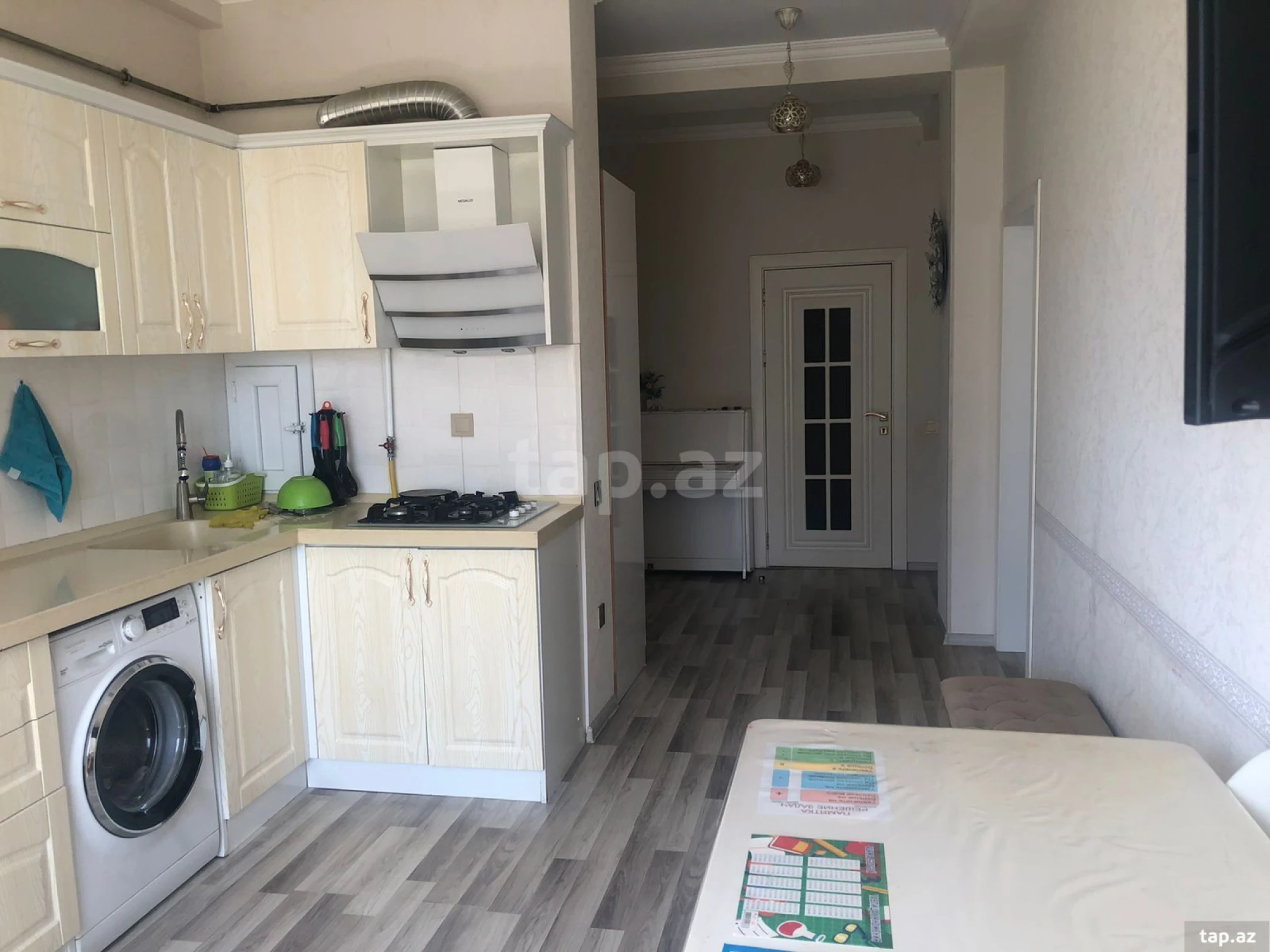 Satılır 2 otaqlı yeni tikili 64 m²