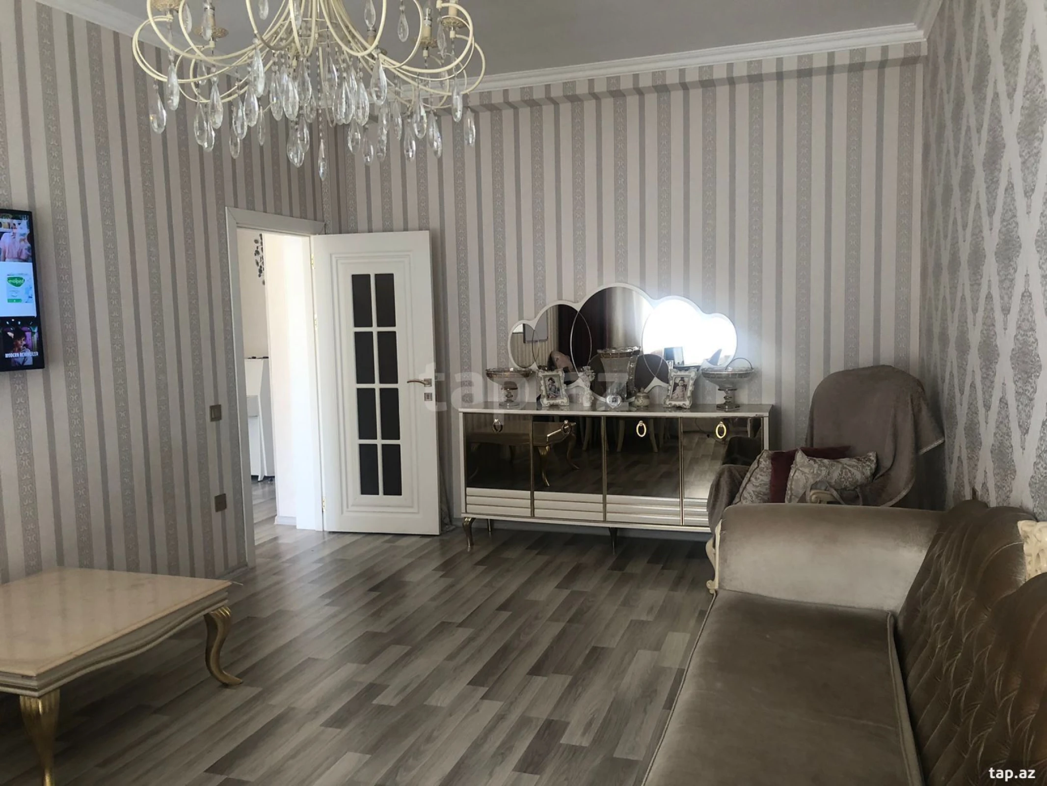 Satılır 2 otaqlı yeni tikili 64 m²