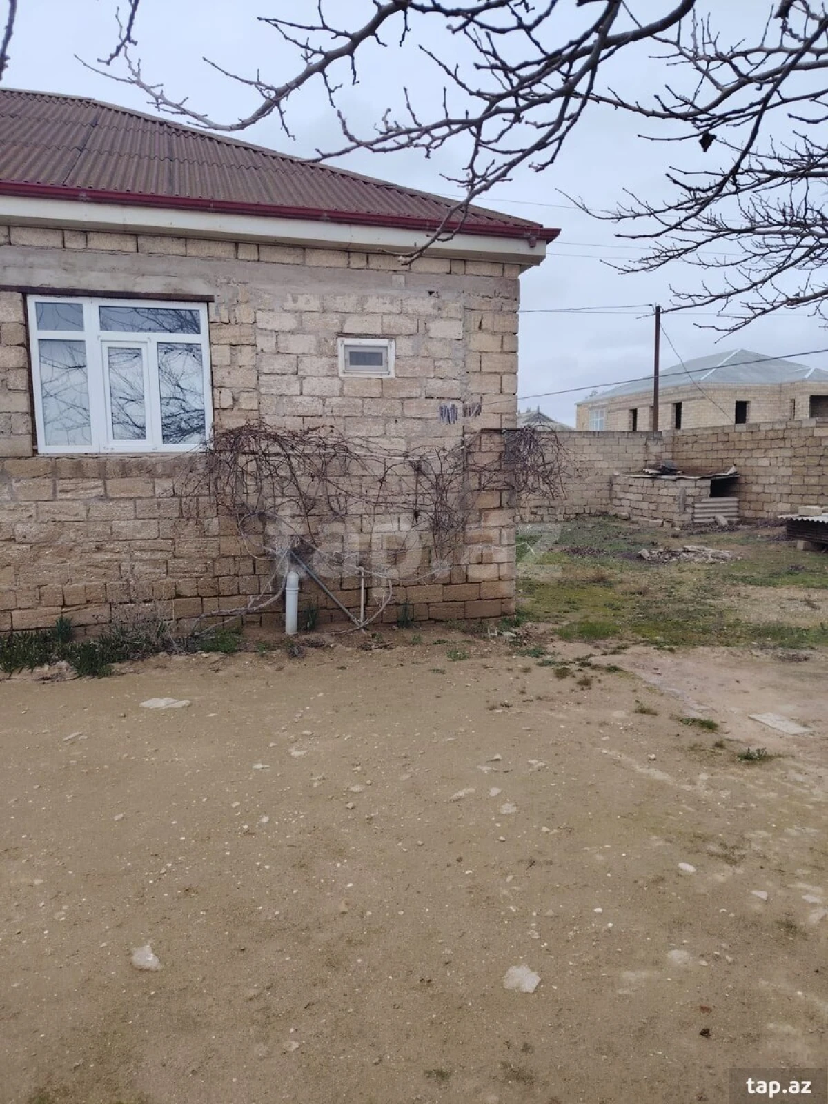 Satılır 4 otaqlı həyət evi 110 m²
